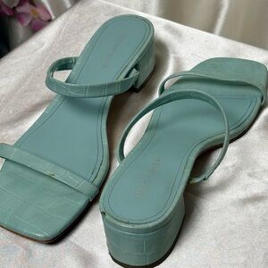 Marc Fisher Mint Crocodile Embossed Block Heel- 8.5